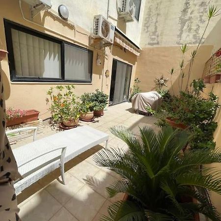 Lovely, Modern, Bright Maisonette. Heart Of Sliema Kültér fotó